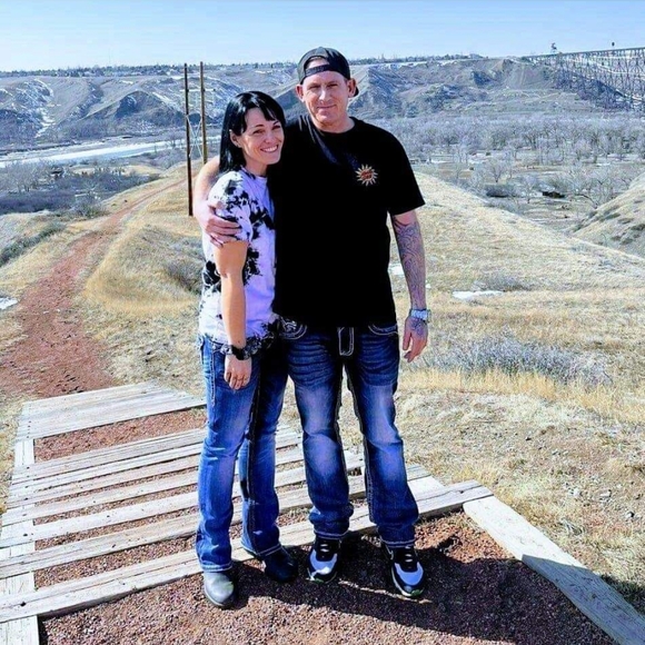 Meet your Posher, Becky - Picture 2 of 7